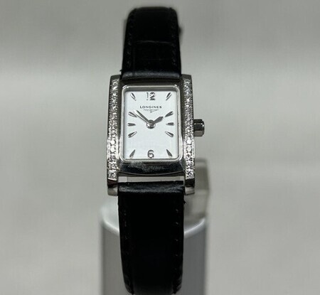 LONGINES